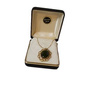 GENUINE OVAL JADE CABOCHON 12K GOLD NECKLACE